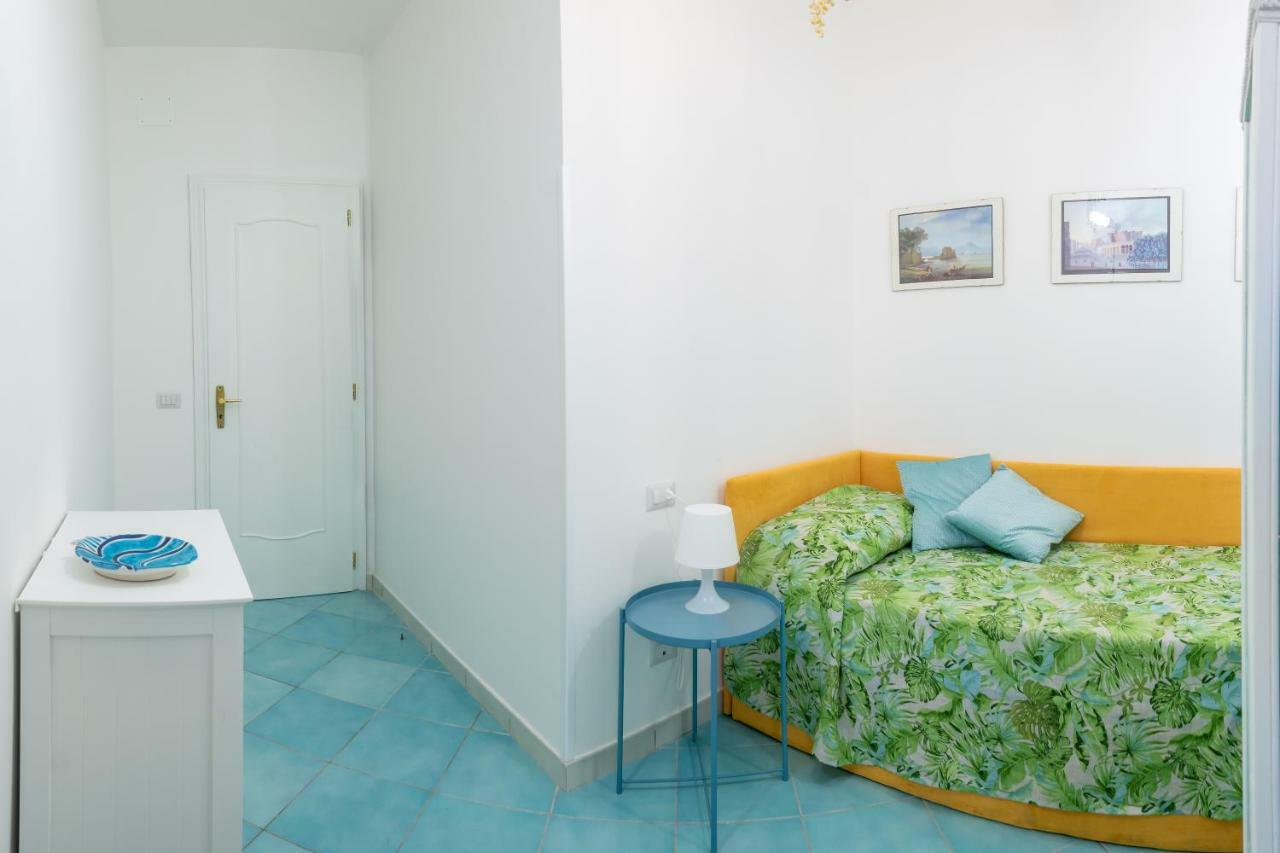 La Casetta Linda - New 2 Bedroom Apt In Sorrento With Seaview Terrace Exteriér fotografie