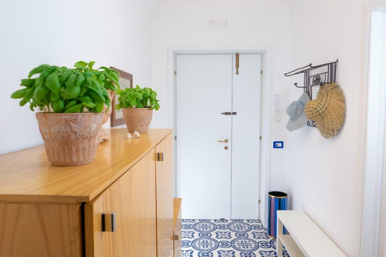 La Casetta Linda - New 2 Bedroom Apt In Sorrento With Seaview Terrace Exteriér fotografie
